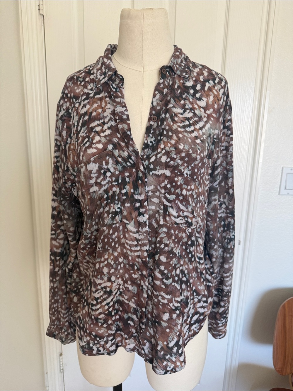 Cloth & Stone Printed button-up blouse